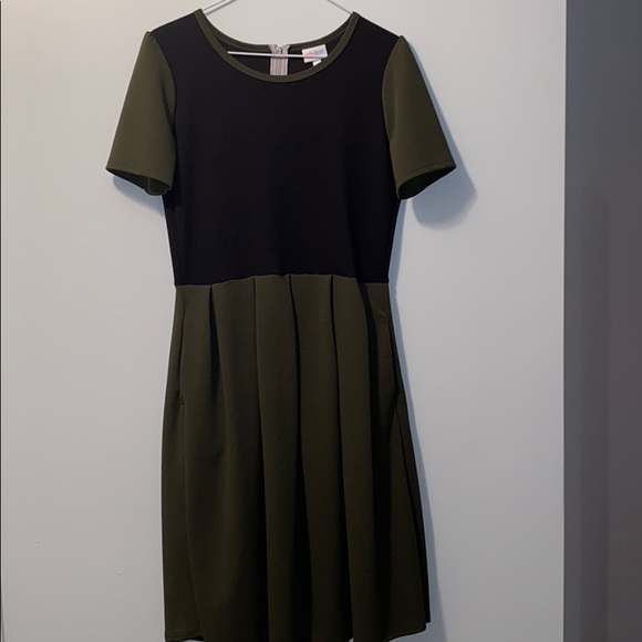 LuLaRoe Dresses & Skirts - LuLaRoe Pleated Dress